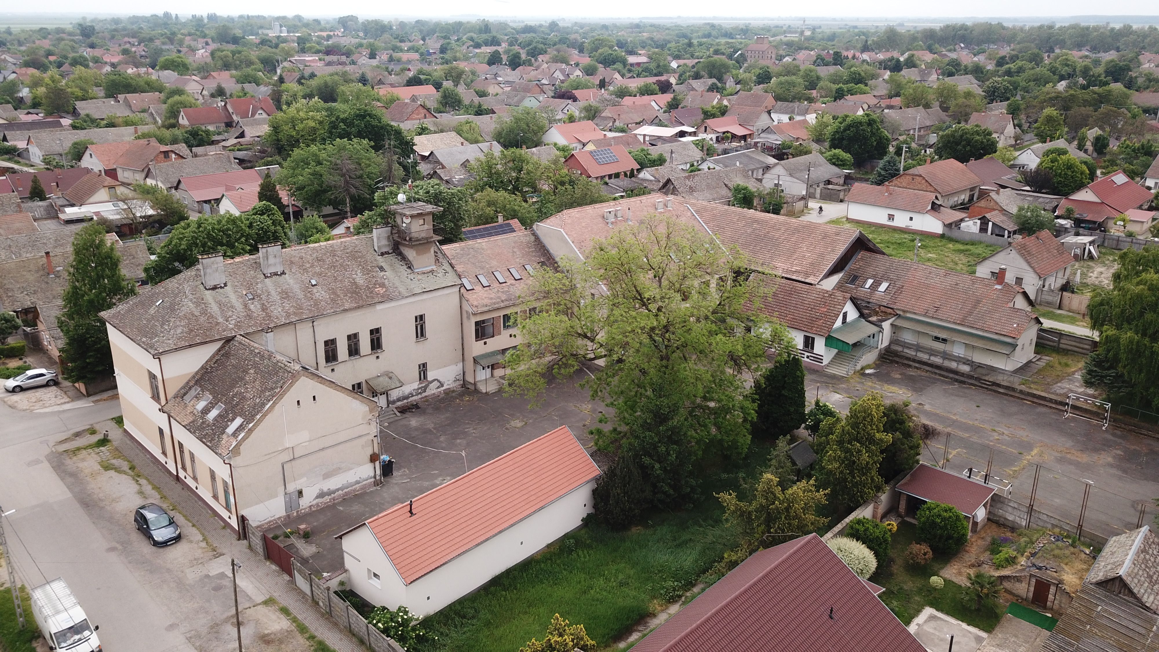 Fejlesztés a Makói Návayban: több mint 1,9 milliárd forintos uniós támogatással bővül az iskola