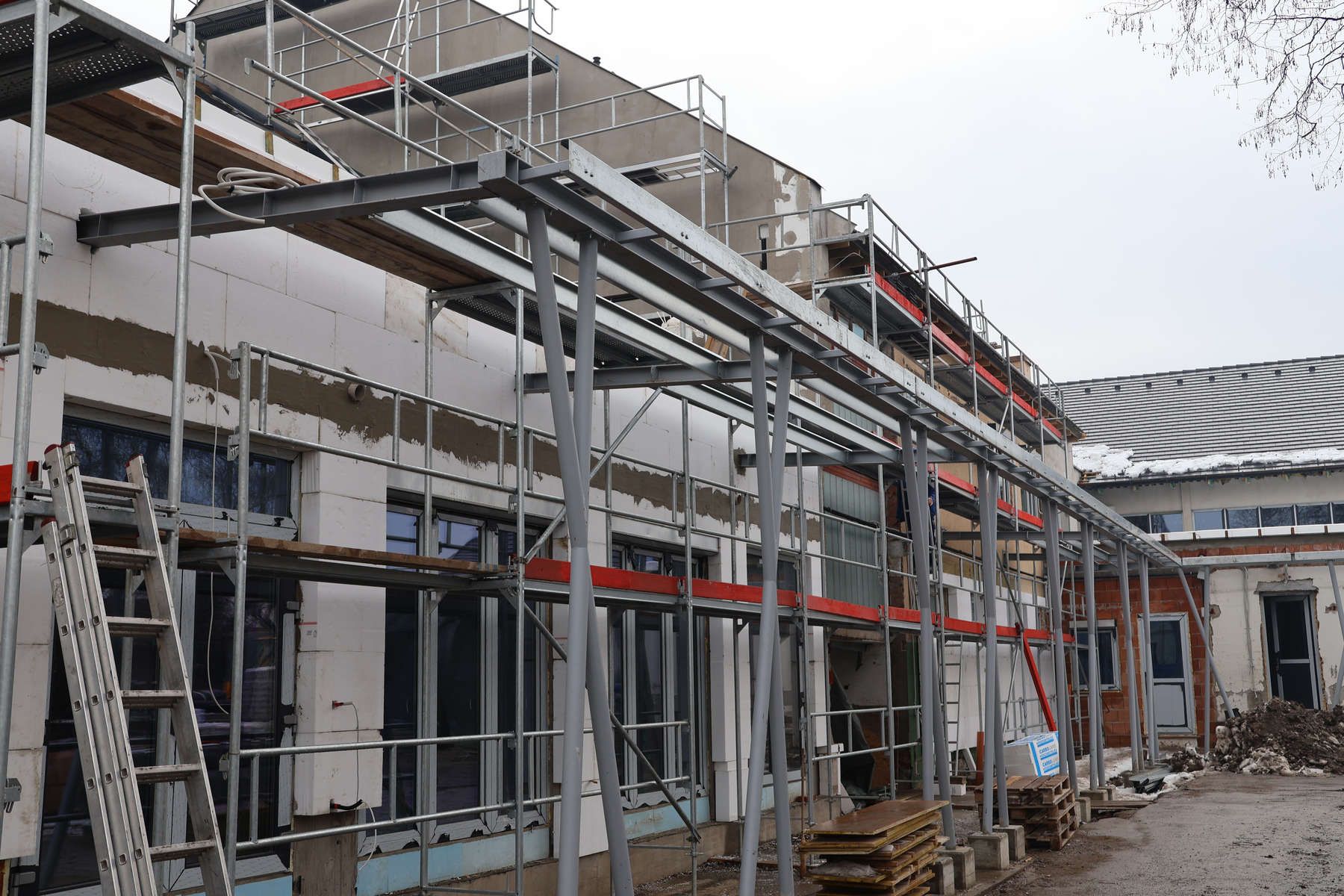 Meghaladta az 50 százalékos készültséget a makói Keri új komplexumának építése