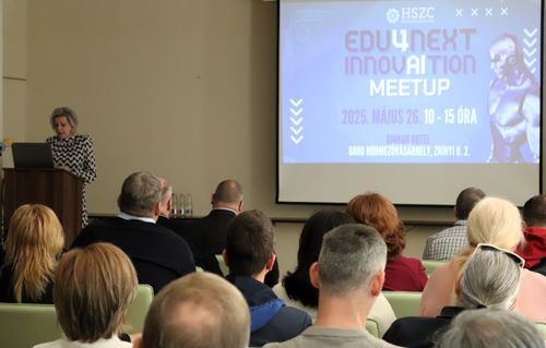 EDU4NExt köszöntő.JPG