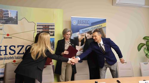 SZTE HSZC együttműködés aláírása