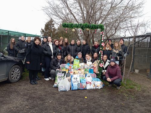 Karácsonyi jótékonykodás