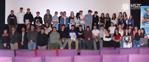 Ismét a vászonra került a kreativitás – KREADAY 2026