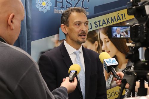 Hegedűs Zoltán kancellár