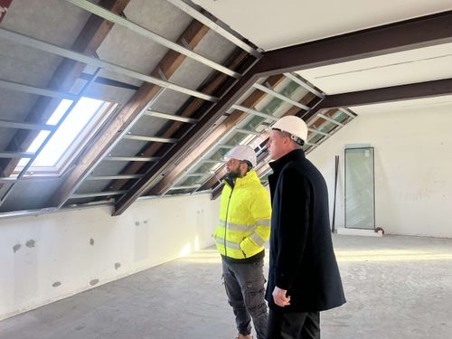 A külső homlokzat szigetelésénél tart az új makói szakképzési komplexumának az építése