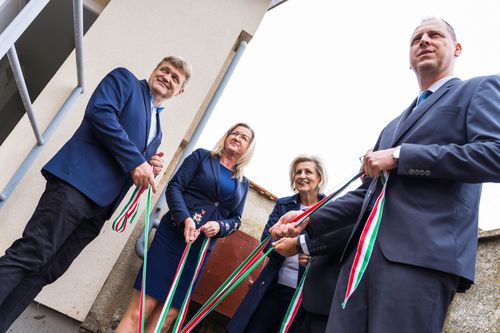 A jövő iskoláját építi meg Makón a Centrum